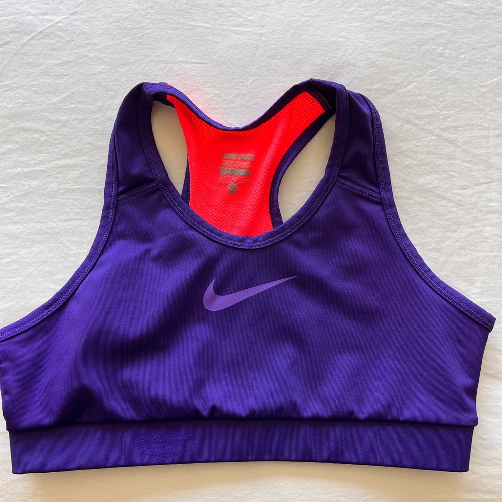 Nike sports bra